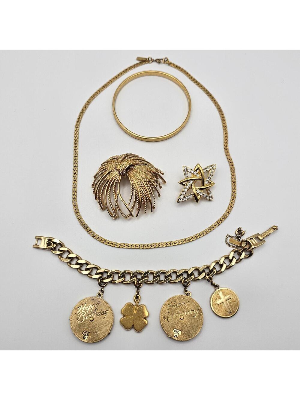 Vintage Monet Jewelry Lot Signed Gold Tone Necklace Bracelet Bangle Brooch Pin